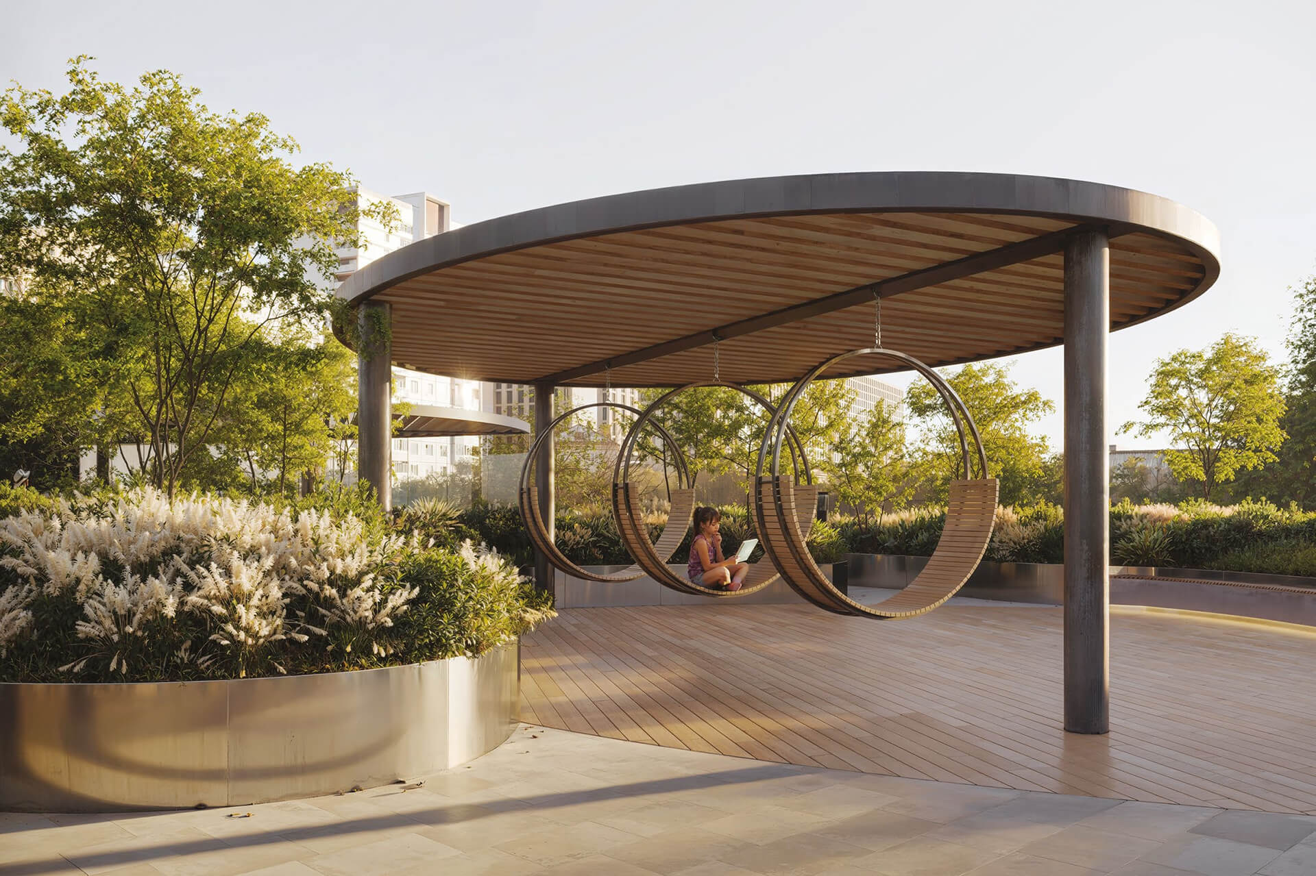 Благоустройство двора от застройщика